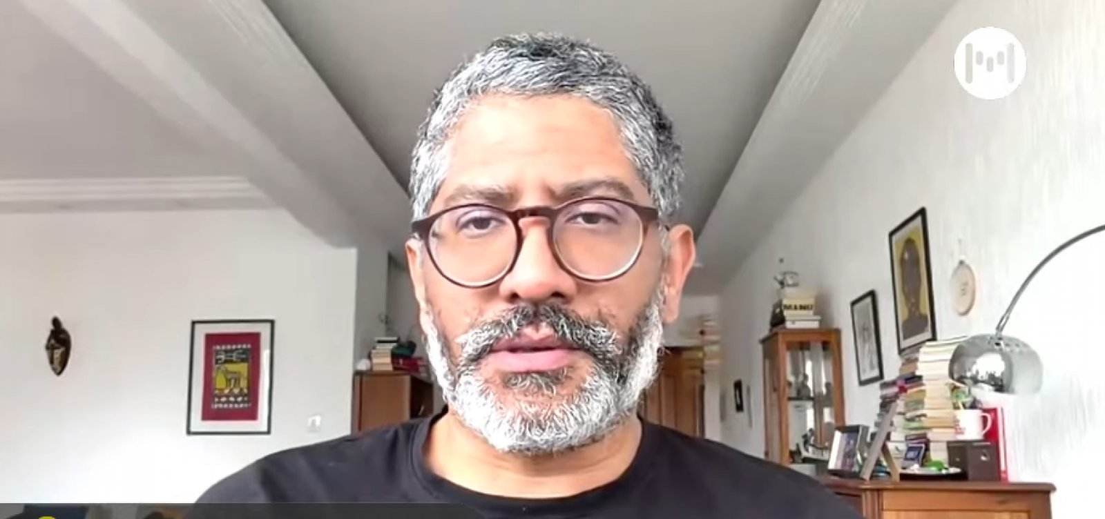 Jeferson Tenório questiona censura de livros: “Ninguém censura a notícia” sobre violência