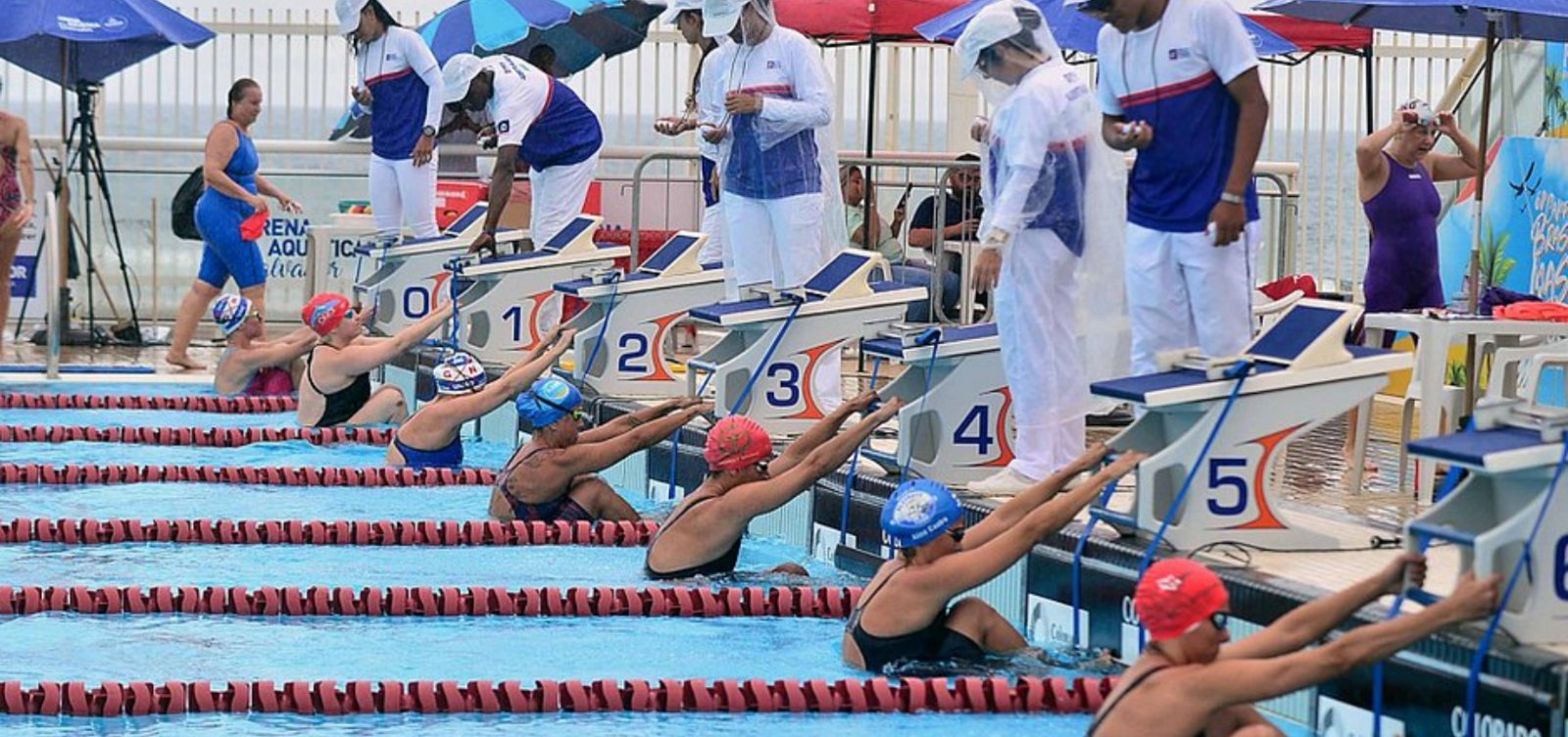 Arena Aquática de Salvador abre vagas para aulas gratuitas de natação e hidroginástica; saiba como participar do sorteio