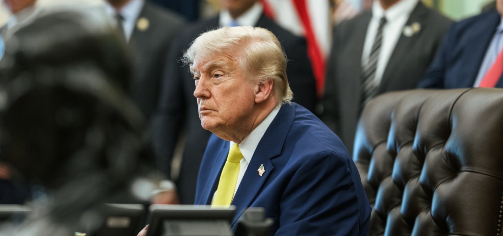 OMS afirma que ação de Trump contra vacinas contradiz evidências científicas