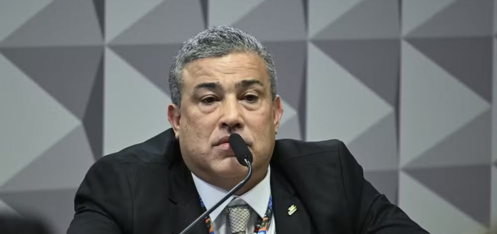 Após meses foragido, presidente da Conafer é preso pela PF em investigação sobre descontos no INSS