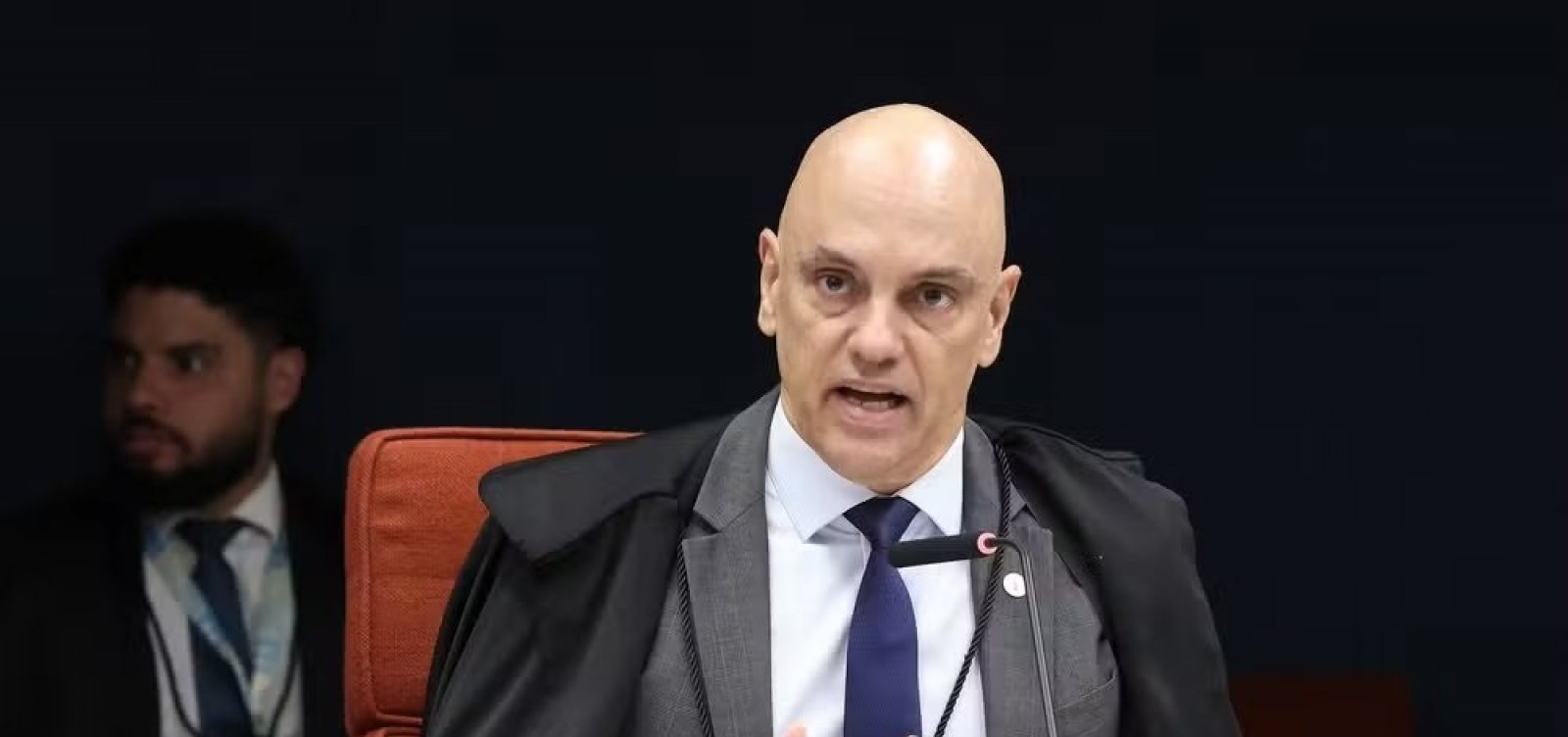 Moraes vota para tornar réus Rodrigo Bacellar e TH Joias por obstrução de investigação