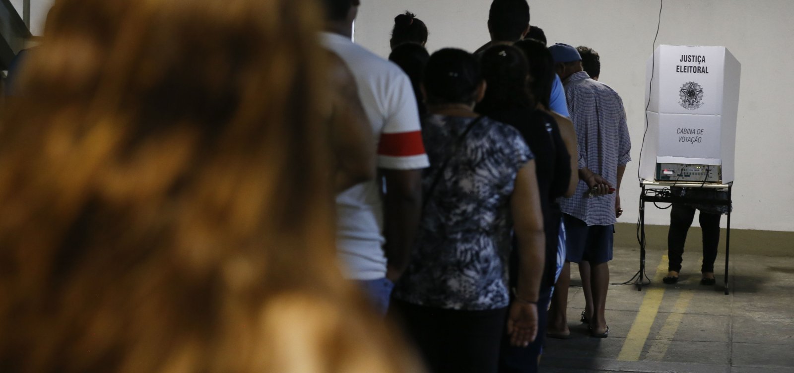 Eleitorado jovem encolhe 22% no Brasil entre 2010 e 2026, aponta levantamento