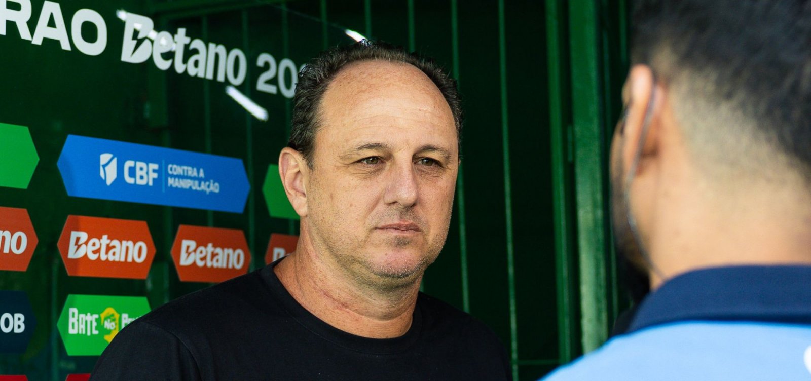 Ceni detona o Bahia após empate com o lanterna: "Ficou muito fácil fazer gol na gente"