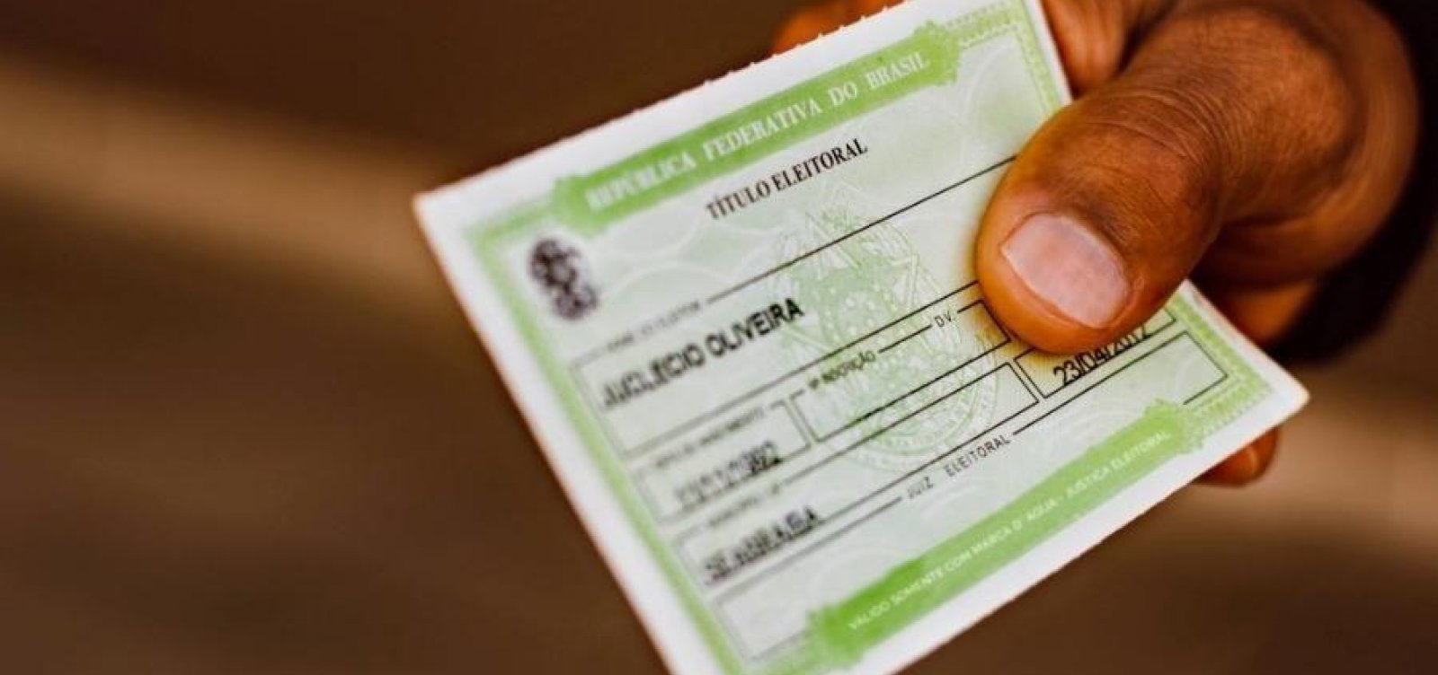 Prazo para solicitar voto em trânsito termina nesta semana; confira