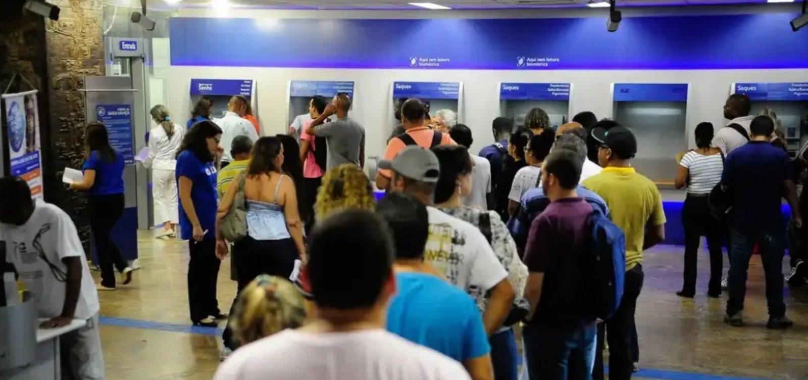 Bancários fazem paralisação de 24 horas nesta quinta-feira em todo o país