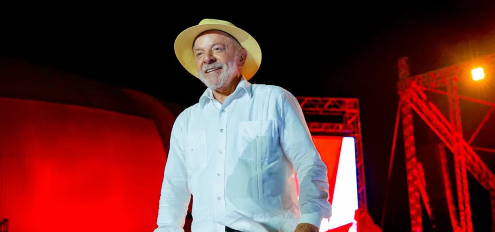 Lula diz que discutirá fim da taxa das blusinhas com Congresso na próxima semana