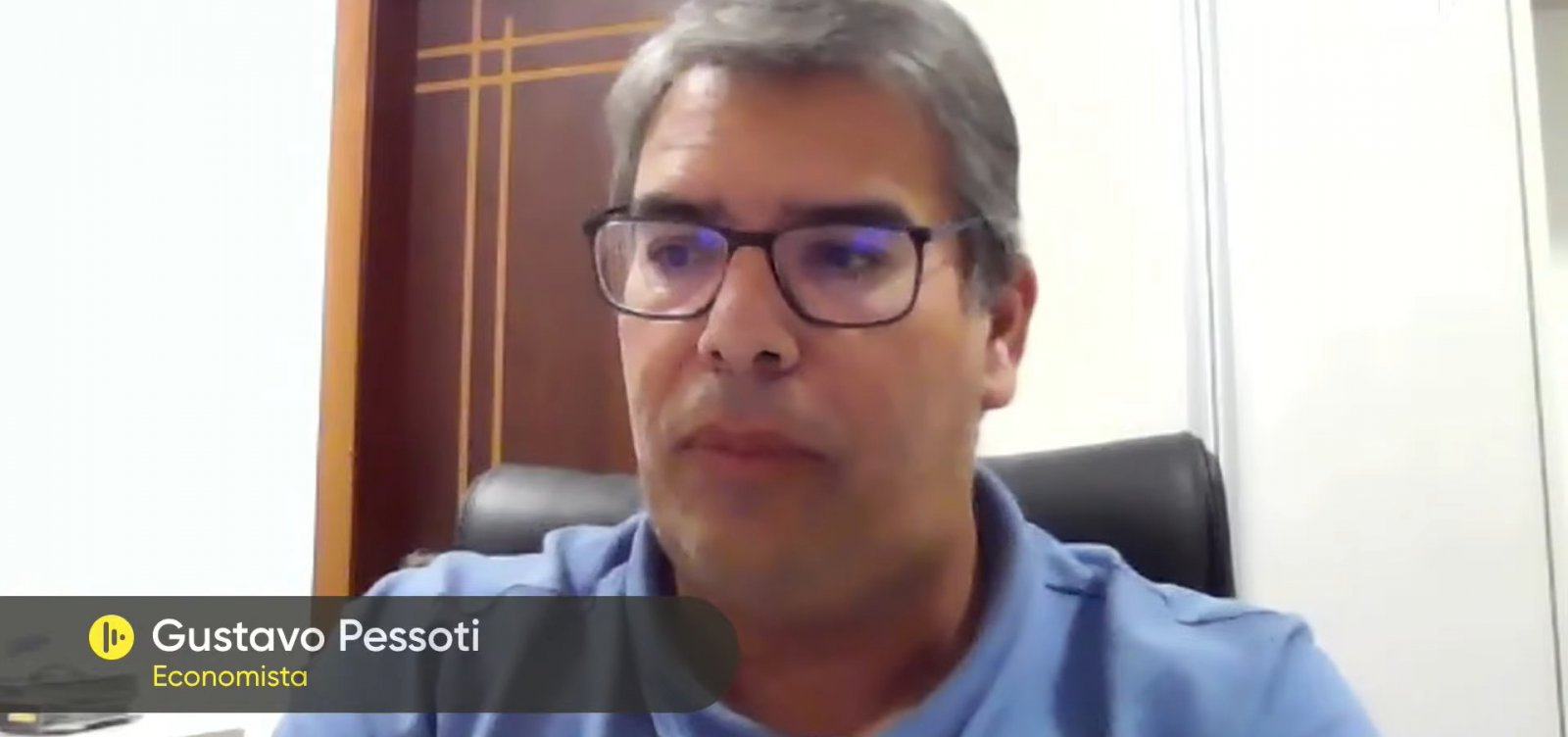 Escala 6x1 não é a solução para aumentar produtividade nas empresas, avalia economista Gustavo Pessoti