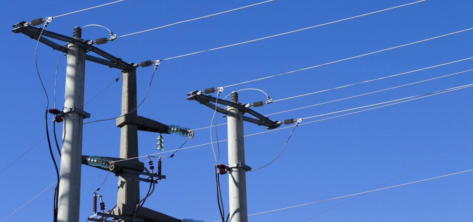Neoenergia Coelba programa desligamento de energia em mais de 20 bairros de Salvador nesta semana