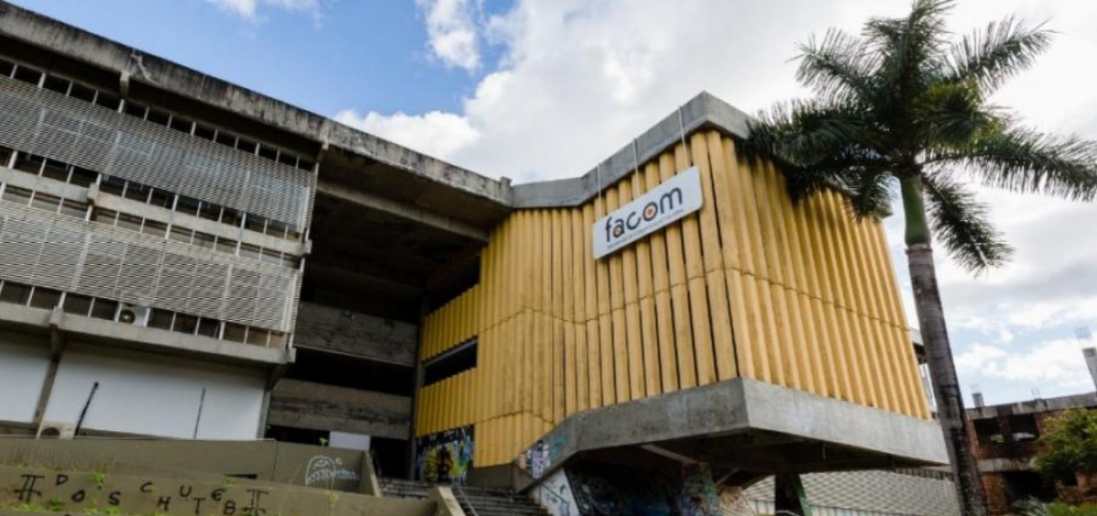 Pesquisadores da Ufba promovem debate sobre eleições de 2026 em Salvador