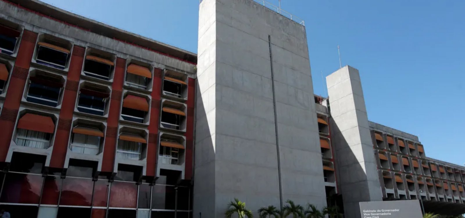 Servidores estaduais poderão trocar licença-prêmio por dinheiro na Bahia; saiba como solicitar benefício