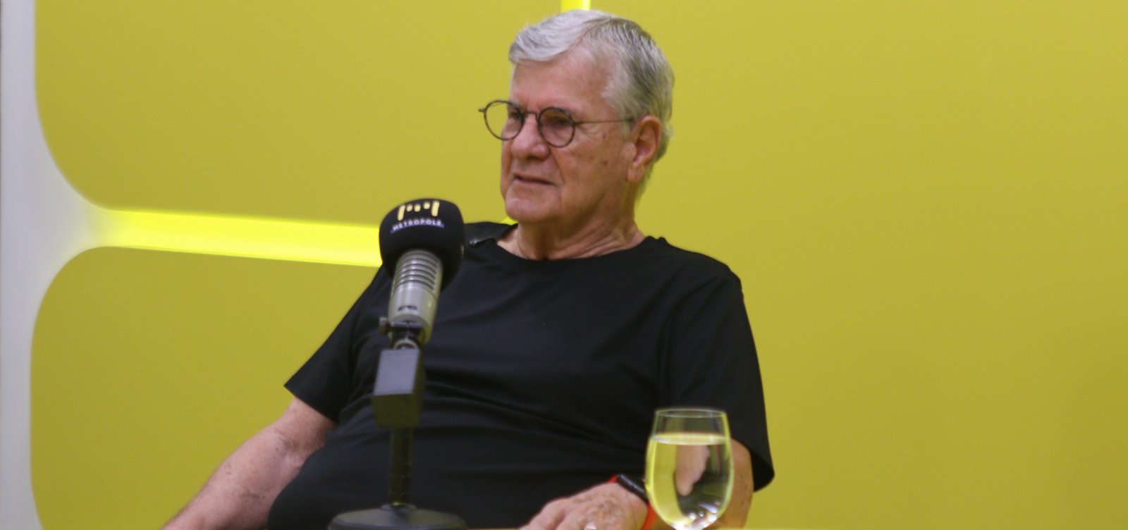 “Uma coisa é ver, outra é sentir”: Armando Corrêa lança livro “Retratos da Alma”