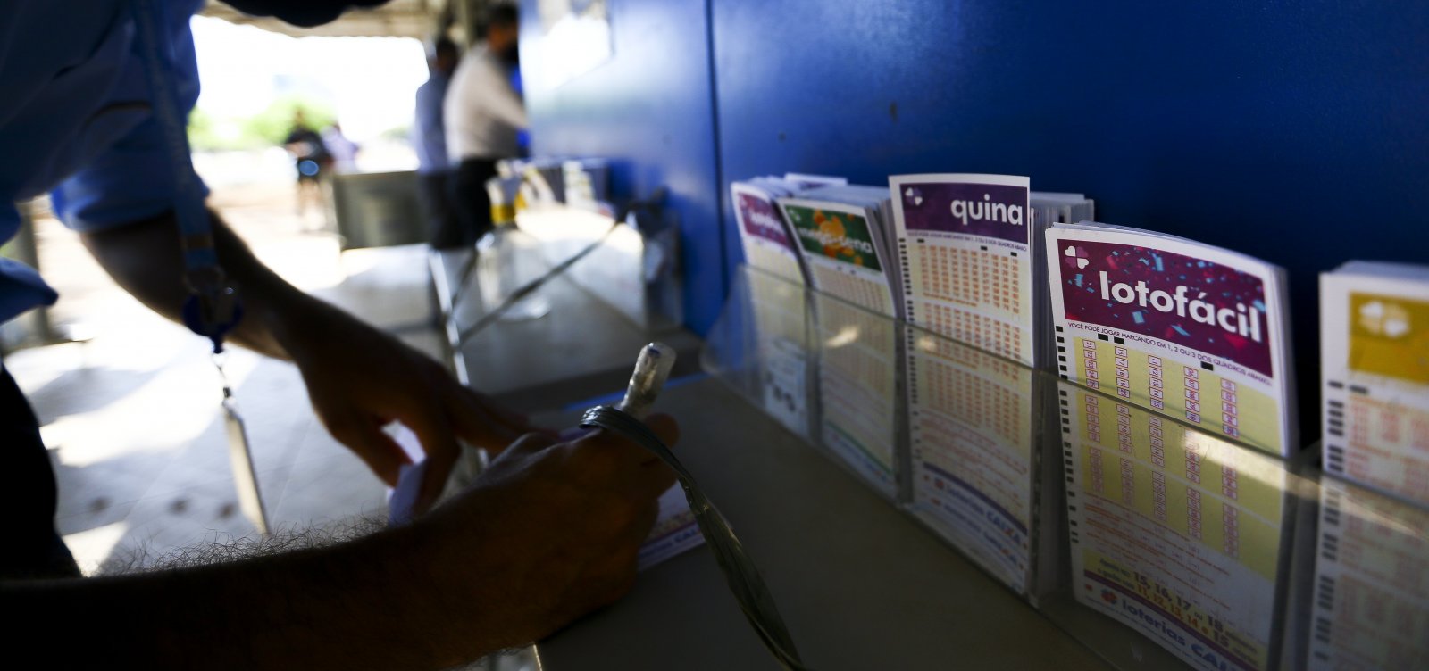 Lotofácil da Independência sorteia R$ 300 milhões; saiba como participar