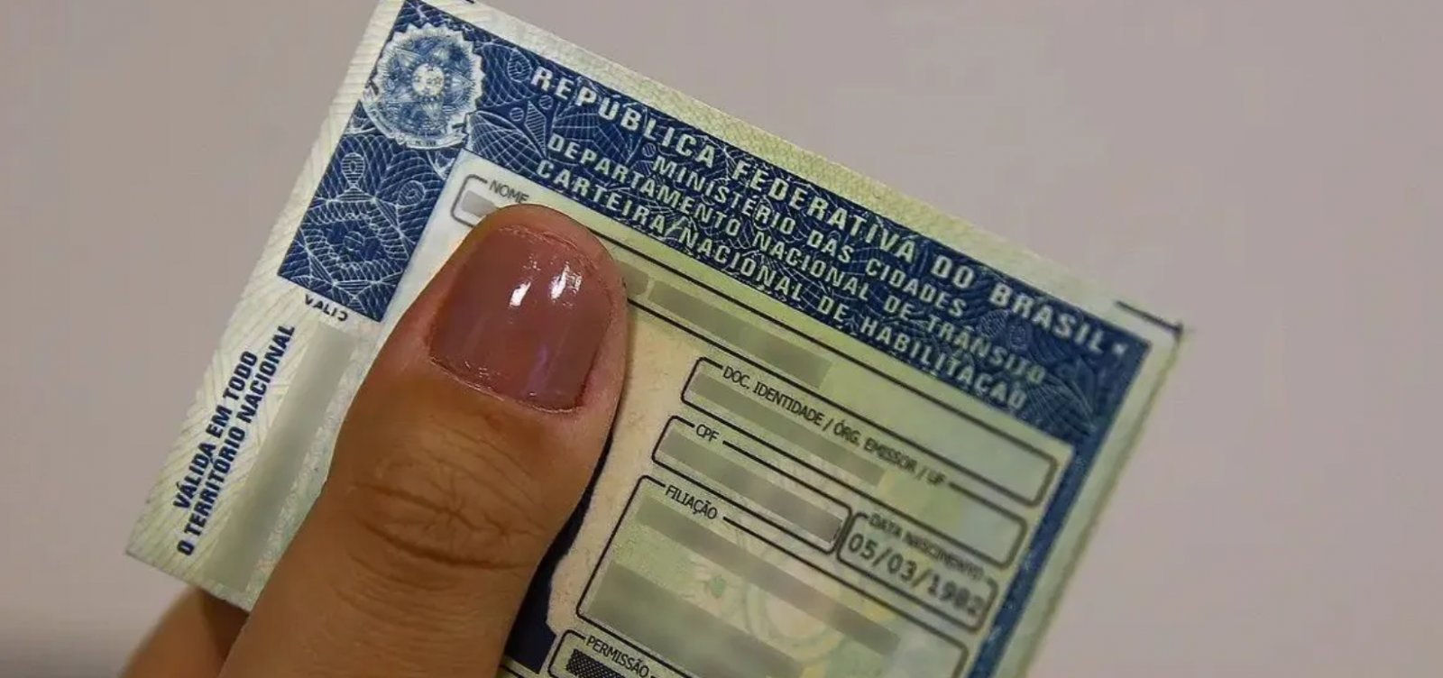 Detran oferece 20 mil vagas para primeira CNH gratuita