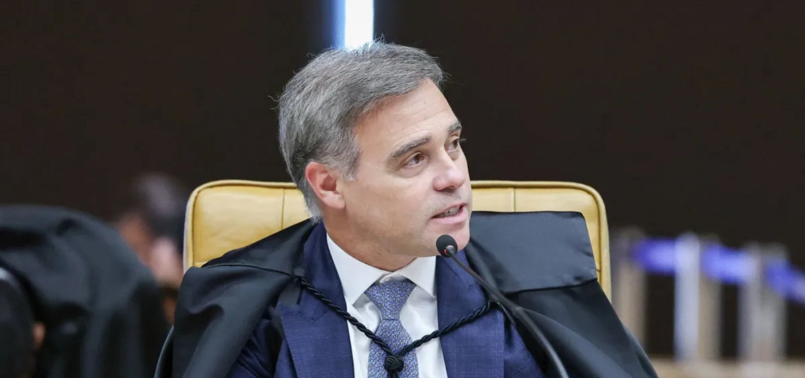 Mendonça avisou AGU e ministro da Justiça sobre afastamento de Andrei antes de decisão vir a público