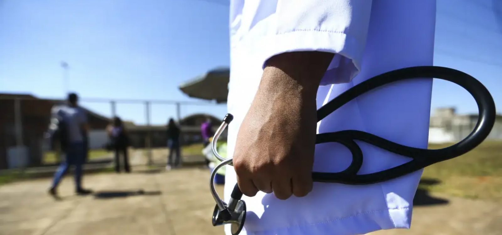Enamed 2026: prova para estudantes de medicina acontece neste domingo