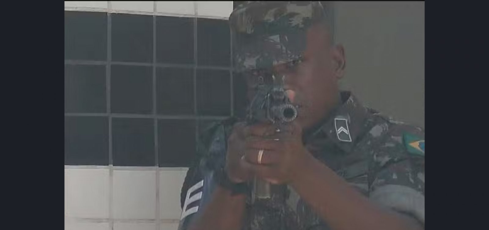 Cabo do Exército é investigado por suposto fornecimento de munições ao tráfico em Salvador