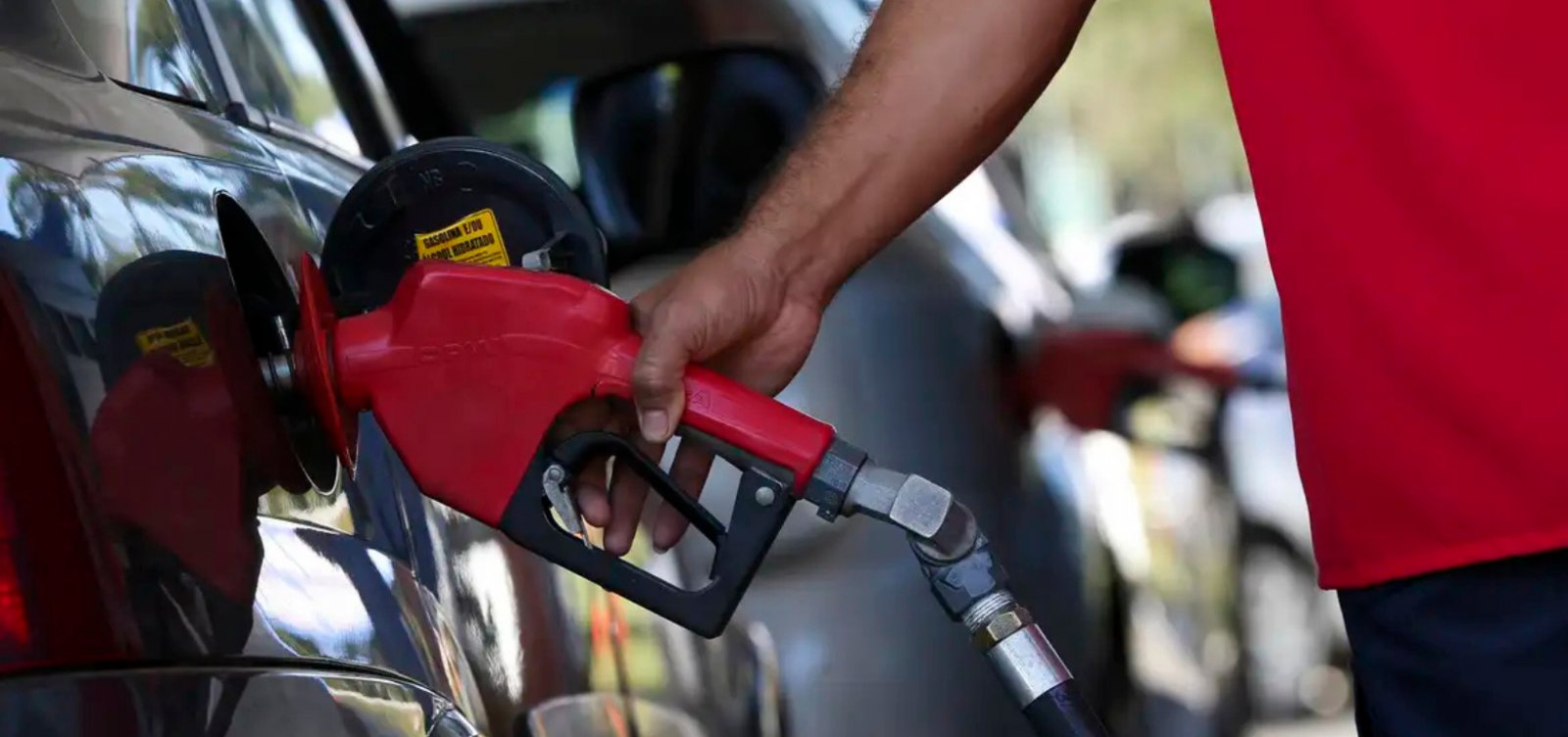 Gasolina e diesel ficam mais caros na Bahia após novo reajuste
