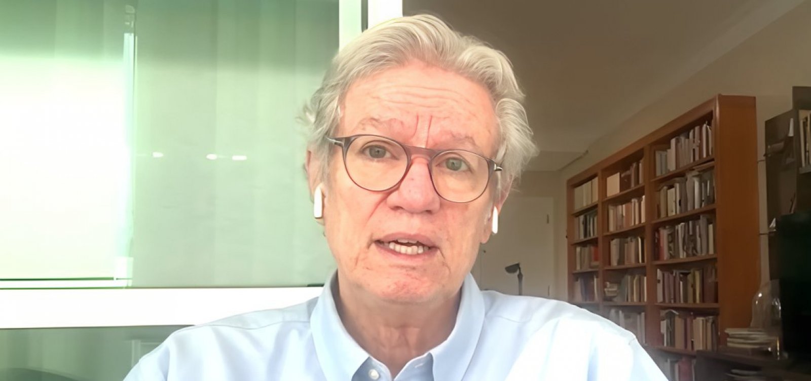 Paulo Nogueira Batista Jr. critica aproximação de Flávio Bolsonaro com Trump