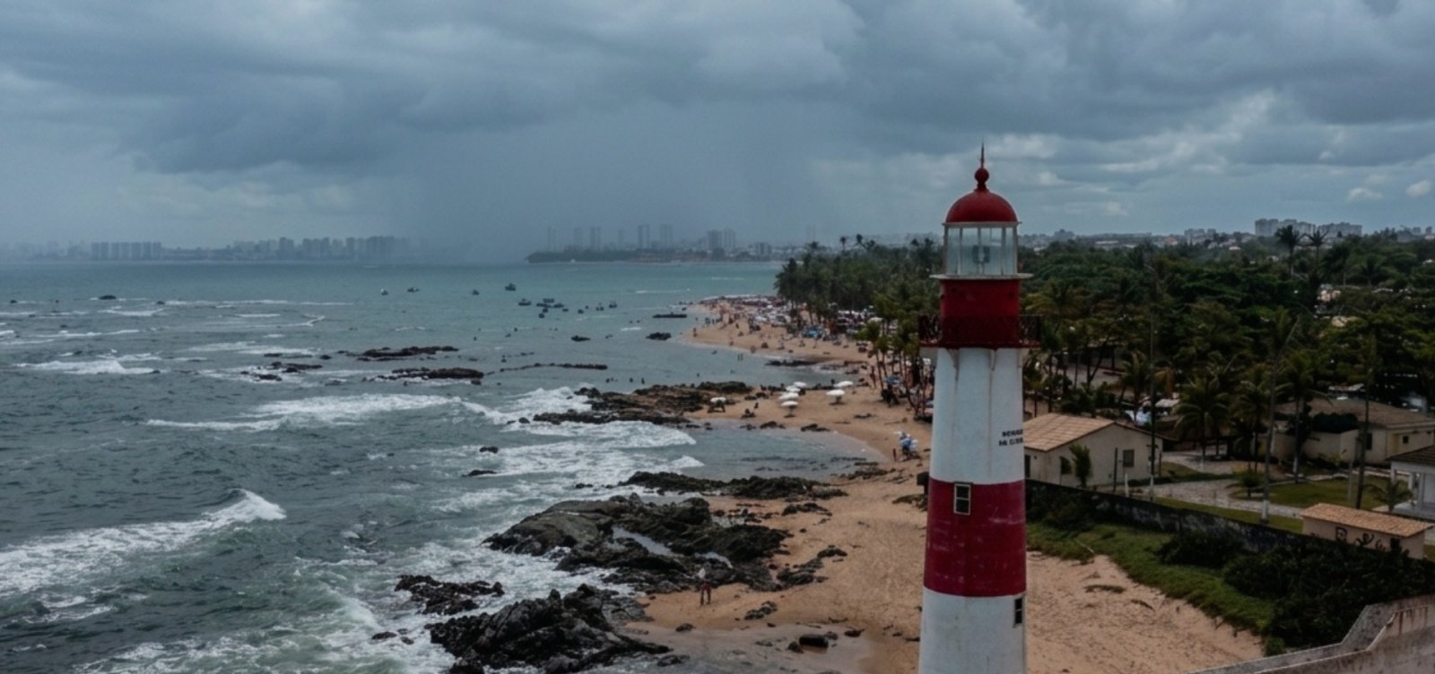 Frente fria mantém tempo instável e traz chuva para Salvador e interior da Bahia neste fim de semana