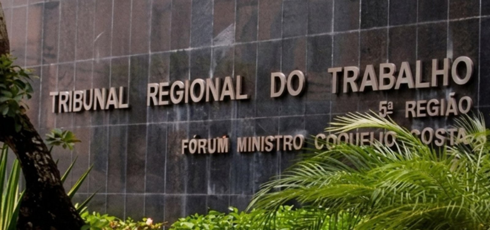 Repositor da Unilever vítima de ofensas homofóbicas em mercado de Salvador será indenizado em R$ 30 mil