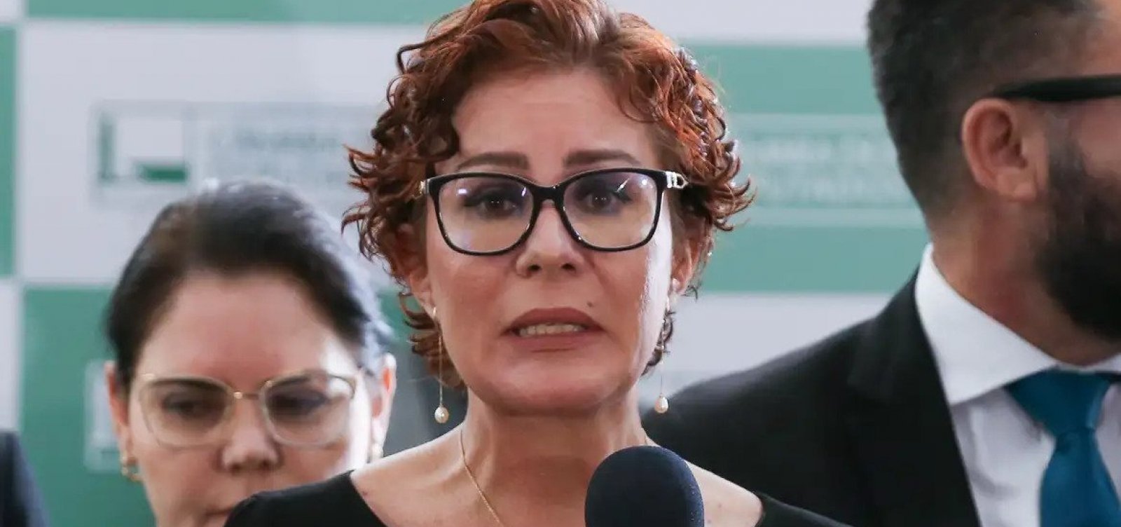 Zambelli pede ao STF para voltar ao Brasil durante eleições