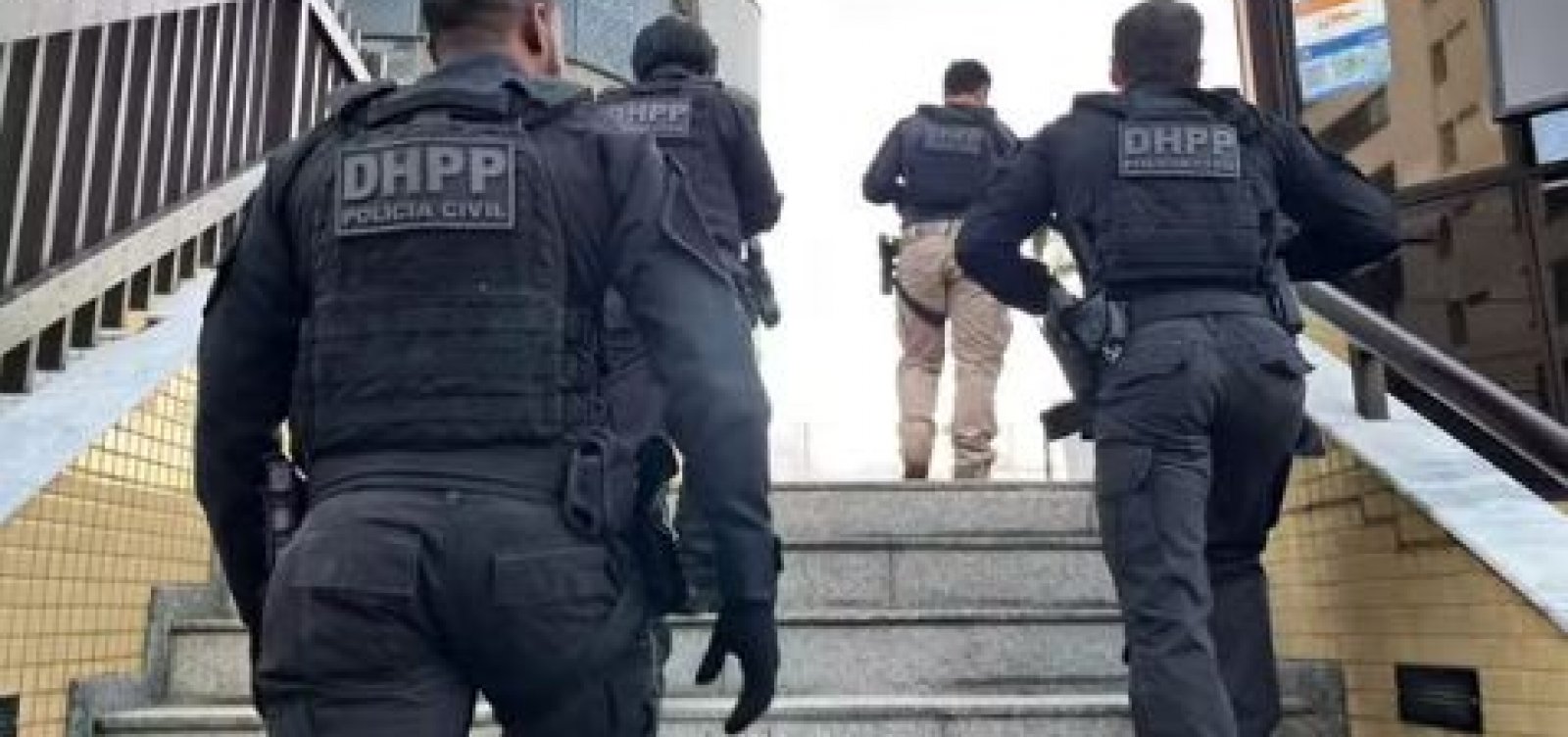 Operação mira grupo que vendia drogas pelo Instagram para clientes de alto poder aquisitivo em Salvador