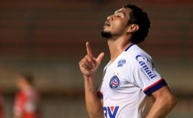"Não sei que problema que o Bahia tem", diz Hernane após nova derrota na Série B