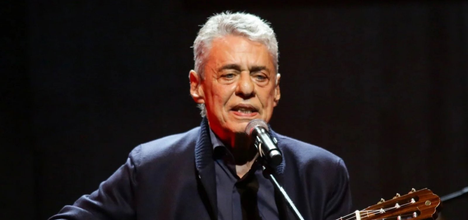 Chico Buarque recorre à polícia do Rio de Janeiro após comentário com ameaça de morte