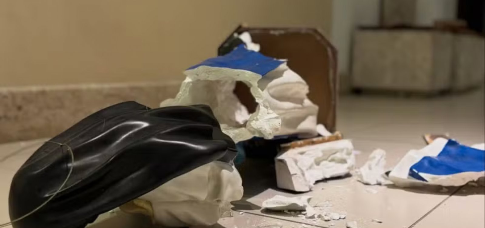 Imagem de Santa Dulce dos Pobres é destruída dentro de igreja em Salvador