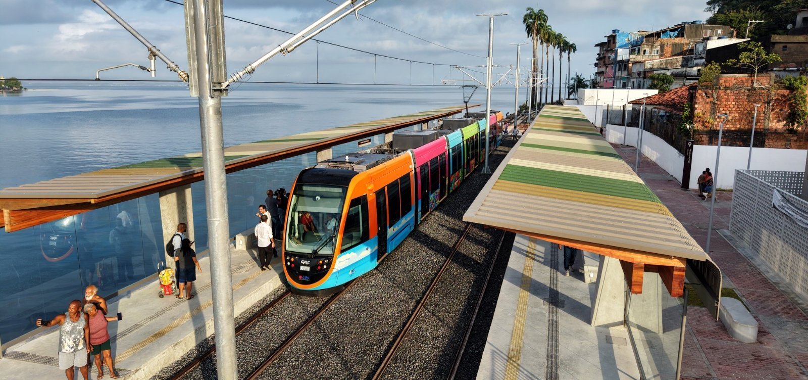 VLT de Salvador terá viagens gratuitas e horários ampliados no domingo de eleição