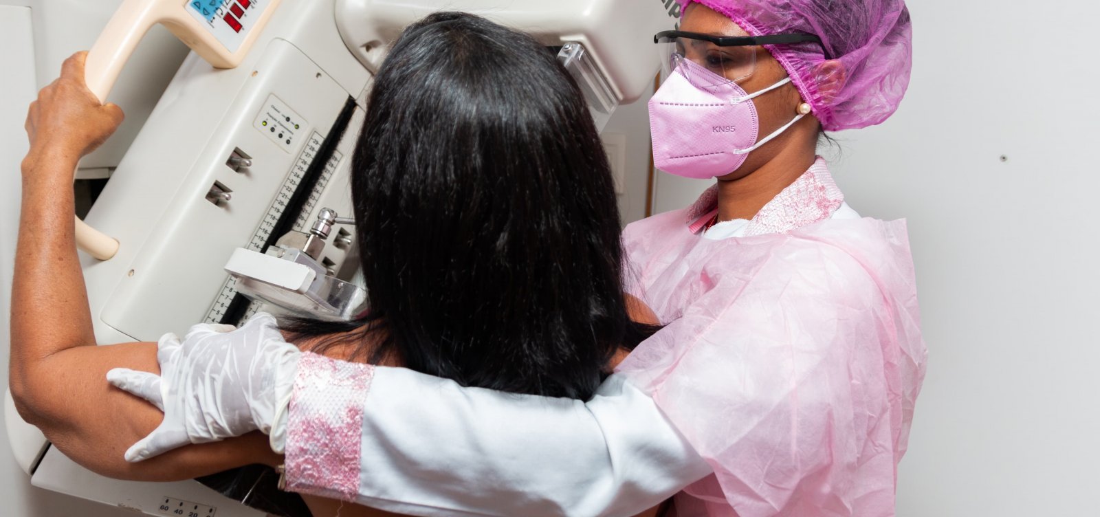 Salvador terá 40 mil mamografias gratuitas no Outubro Rosa; agendamento começa nesta terça