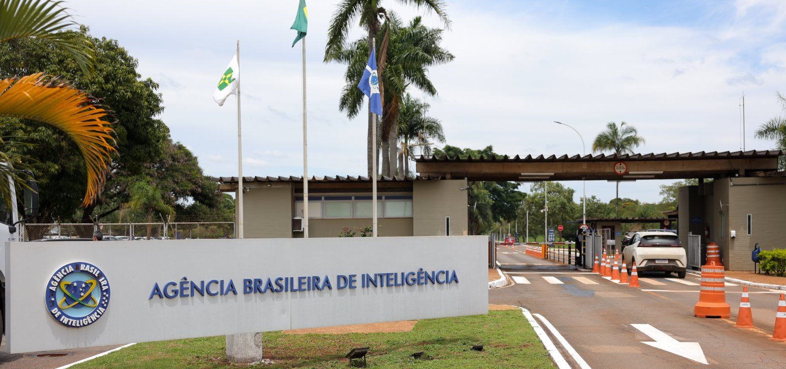 Abin aponta suposta interferência dos EUA e da Rússia nas eleições durante reunião com europeus