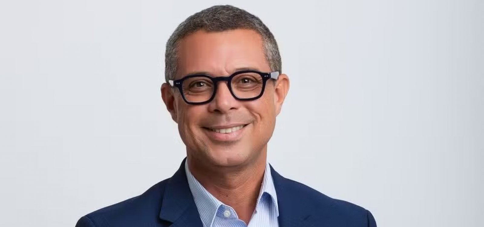 Fábio (PSD) é reeleito governador de Sergipe no primeiro turno