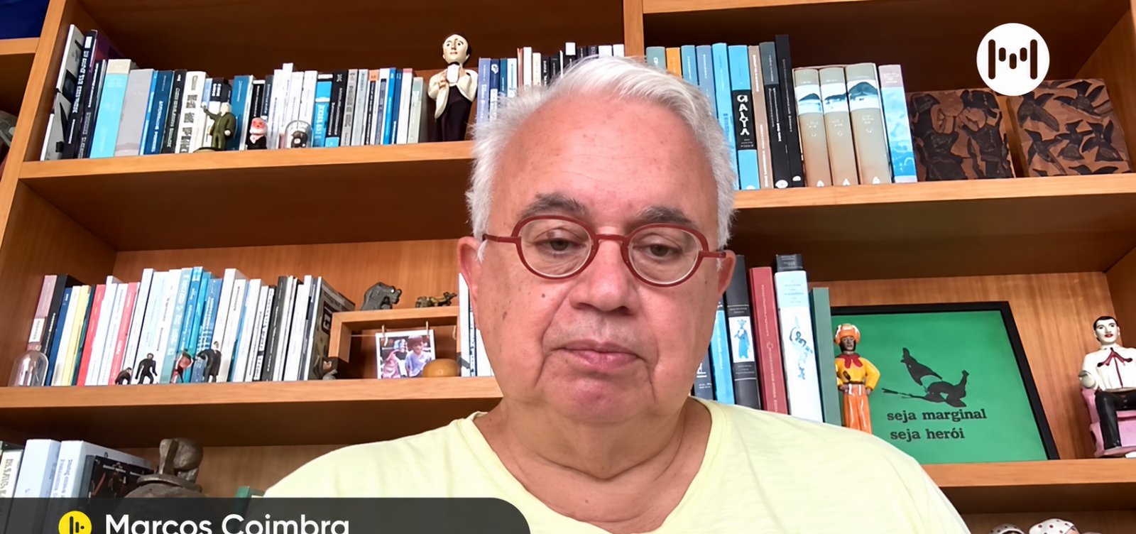 Eleitorado de Flávio Bolsonaro ignorou denúncias de corrupção, analisa sociólogo