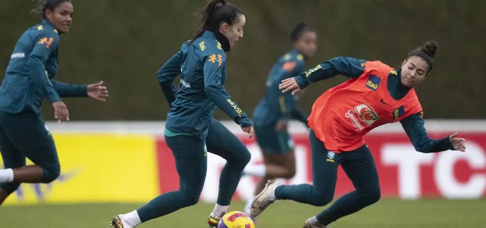 Brasil enfrenta Argentina em amistoso de futebol feminino neste sábado