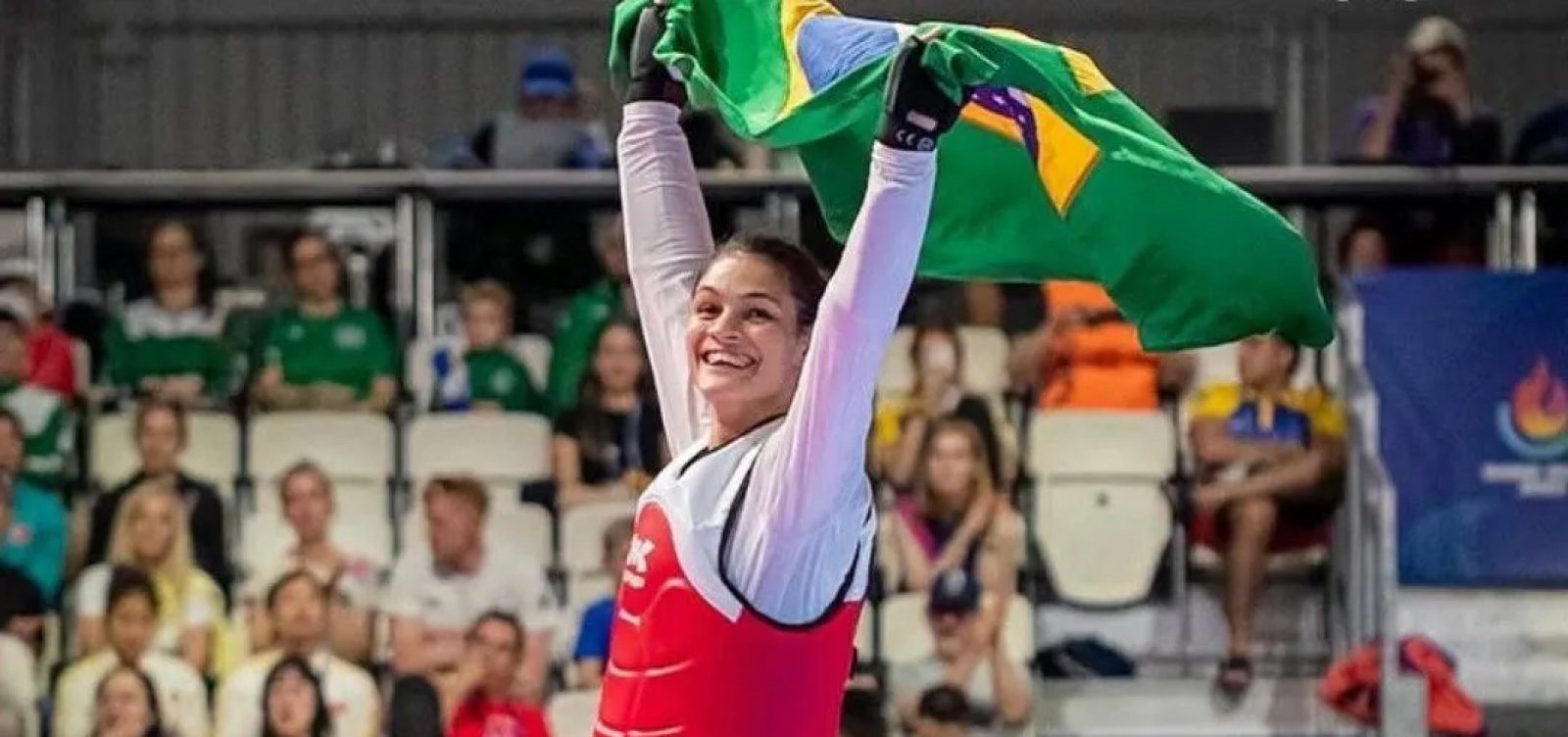 Brasileira conquista ouro no Grand Prix de Taekwondo de Paris