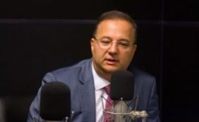 Secretário fala em "encurtar prazo" para pagamento de terceirizados; entenda