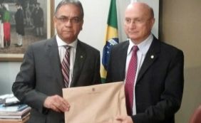 Recurso de Cunha: parecer é entregue por relator à CCJ