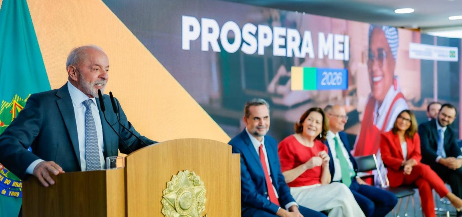 Perdão de dívidas, aumento de teto e Pix de R$ 5 mil: entenda pacote de Lula para MEIs