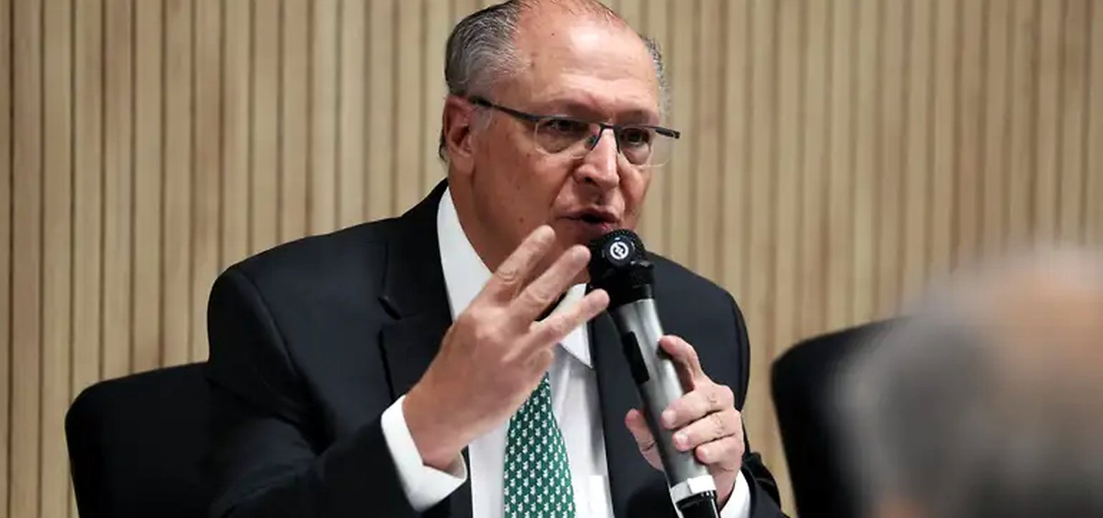 Alckmin ataca ‘supersalários’ e defende um novo ajuste fiscal