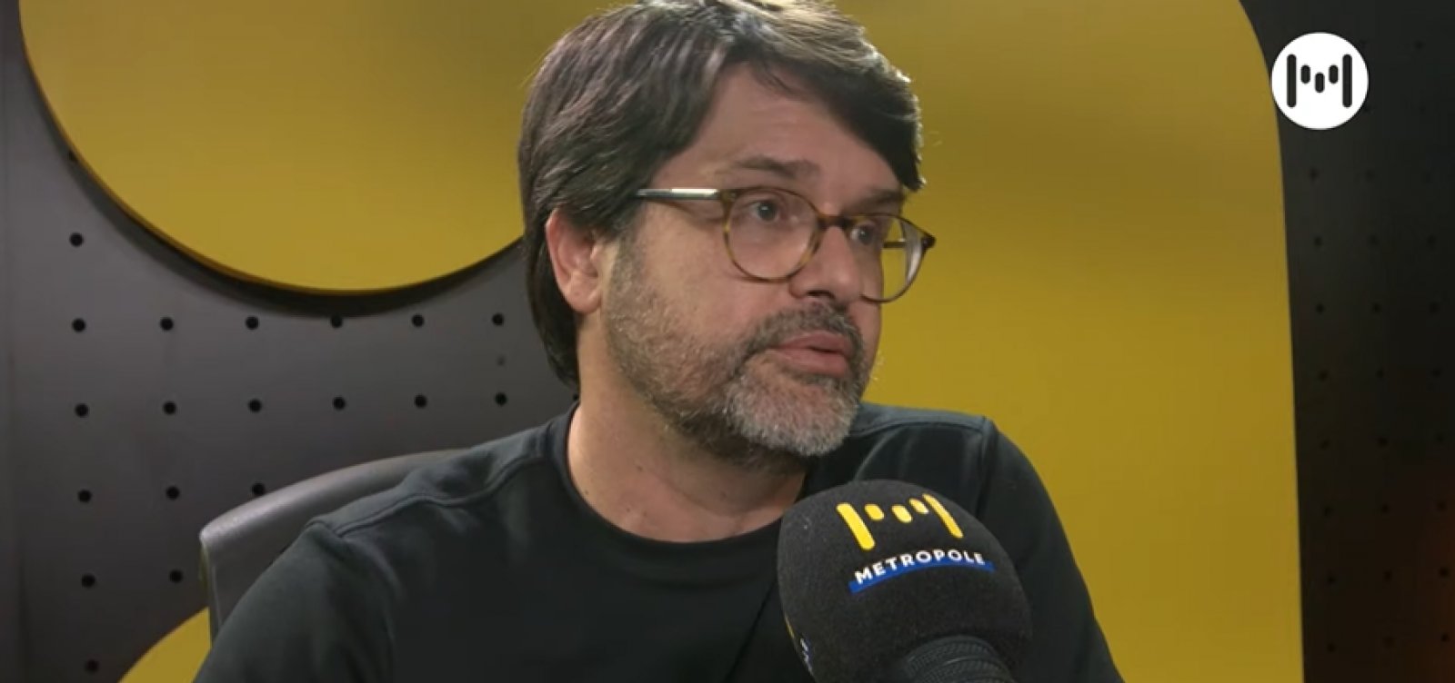 Bellintani aponta insatisfação geracional como motor de protestos na França