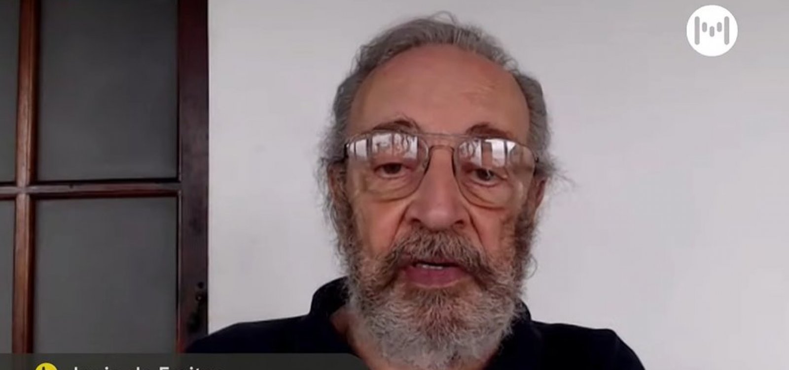 Janio de Freitas aponta suspeitas envolvendo Flávio Bolsonaro na reta final da eleição
