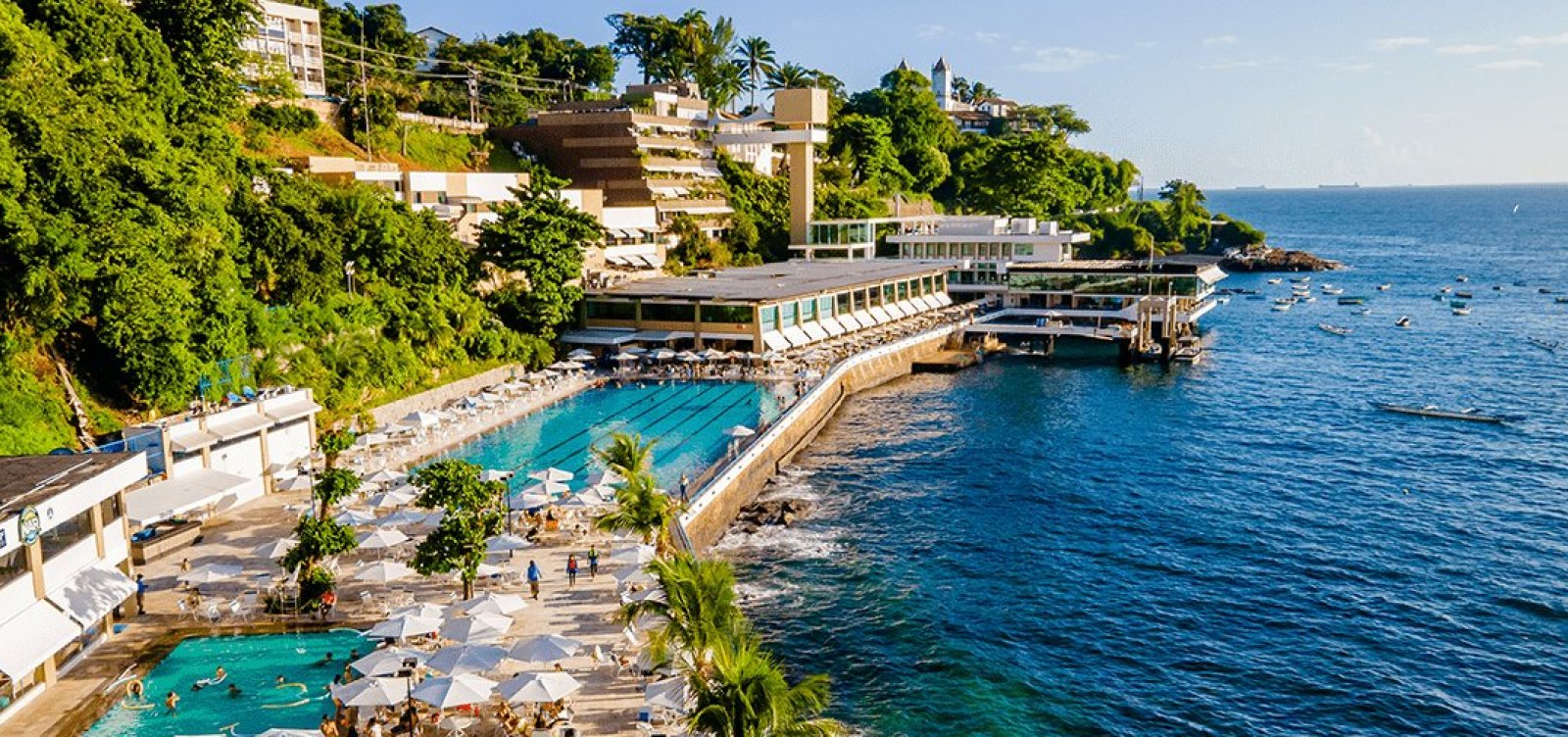 Funcionária do Yatch Clube é agredida por frequentador após dizer que vota em Lula
