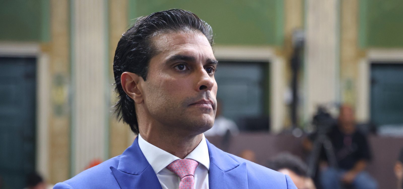 Sobe para 24 número de vereadores que declaram apoio a Alexandre Aleluia para presidência da Câmara de Salvador