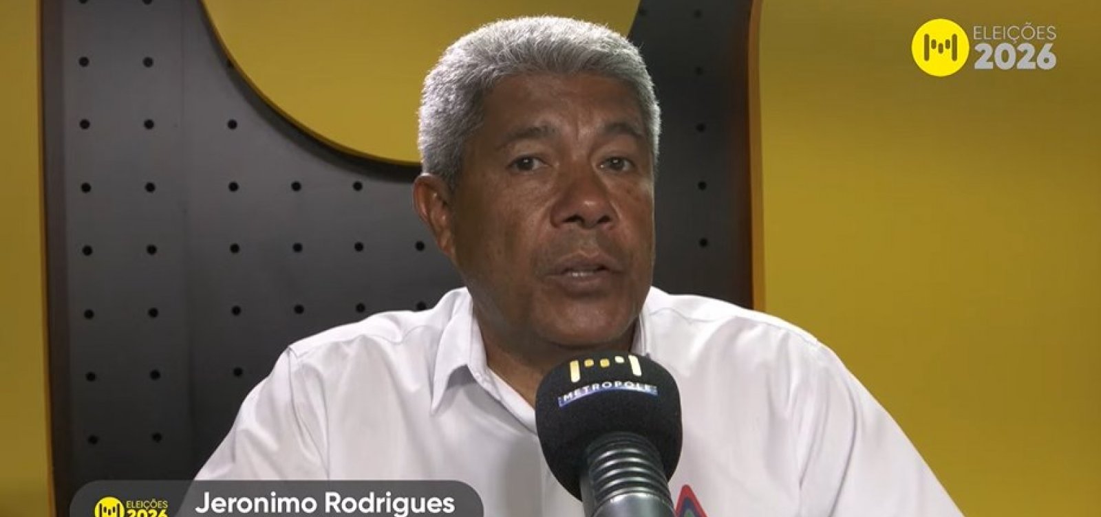 Jerônimo denuncia falta de ônibus no interior da Bahia em cidades governadas pela oposição