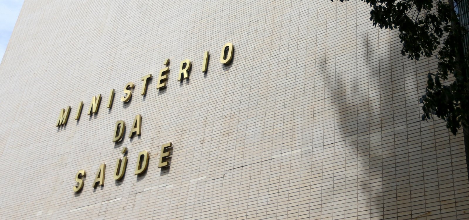 Ministério da Saúde orienta denúncias de discriminação política em unidades de saúde