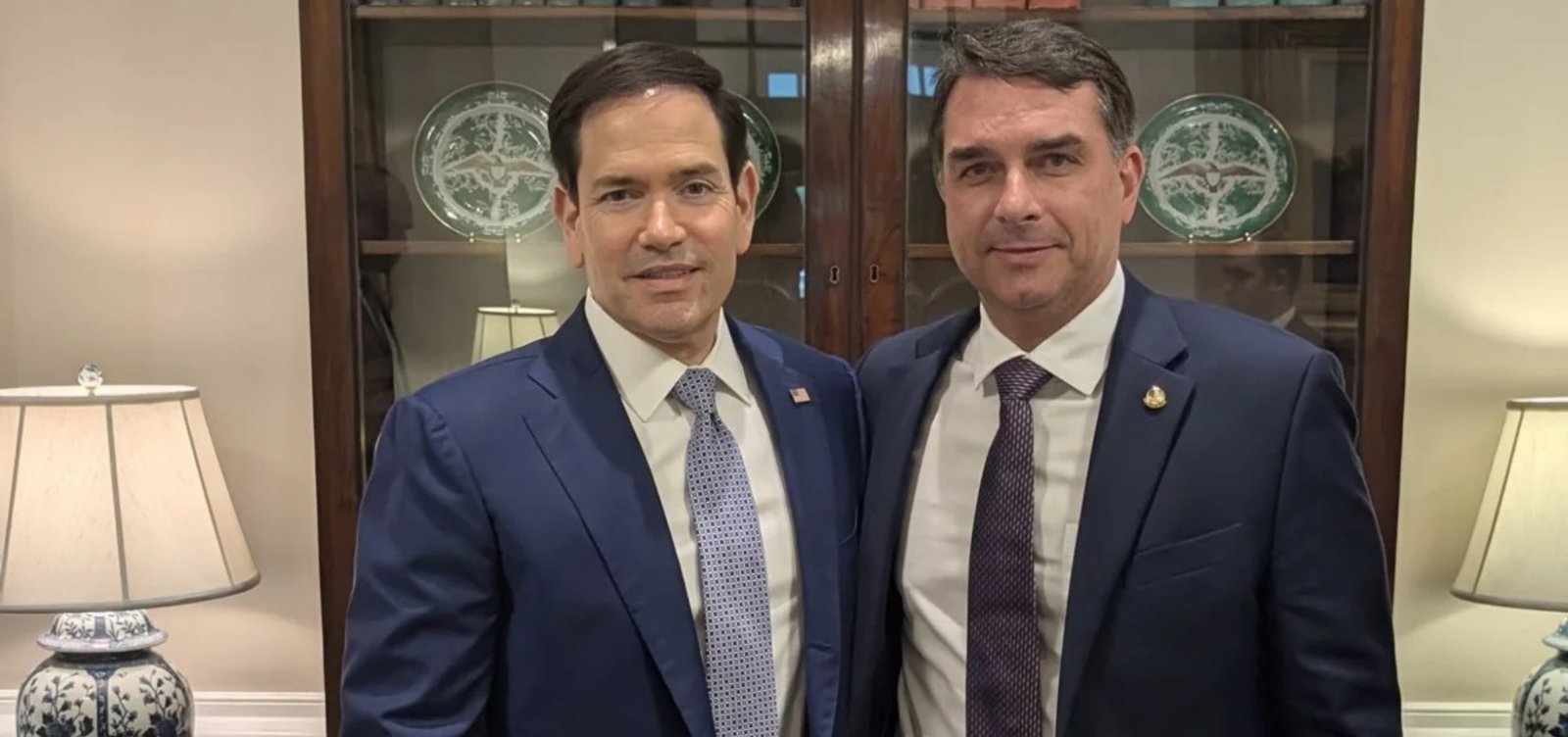 Marco Rubio diz que governo Trump não participou diretamente da fuga de Flávio Bolsonaro para os EUA