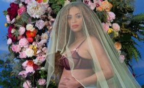 Grávida de 4 meses, Beyoncé anuncia que espera gêmeos