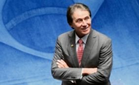 Eunício Oliveira é eleito presidente do Senado com 61 votos