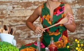 Bela Gil lança livro de receitas veganas e sem glúten em Salvador